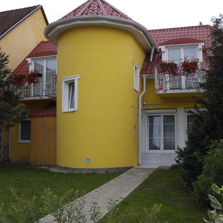 Szieszta Panzio Bed & Breakfast Sárvár Eksteriør bilde