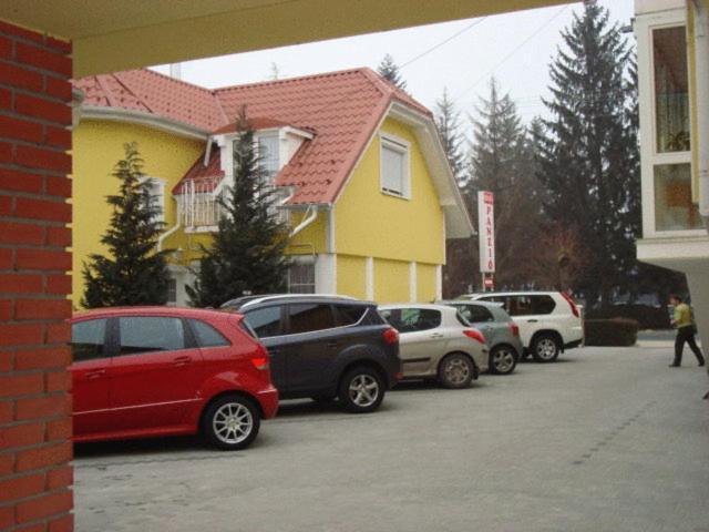 Szieszta Panzio Bed & Breakfast Sárvár Eksteriør bilde