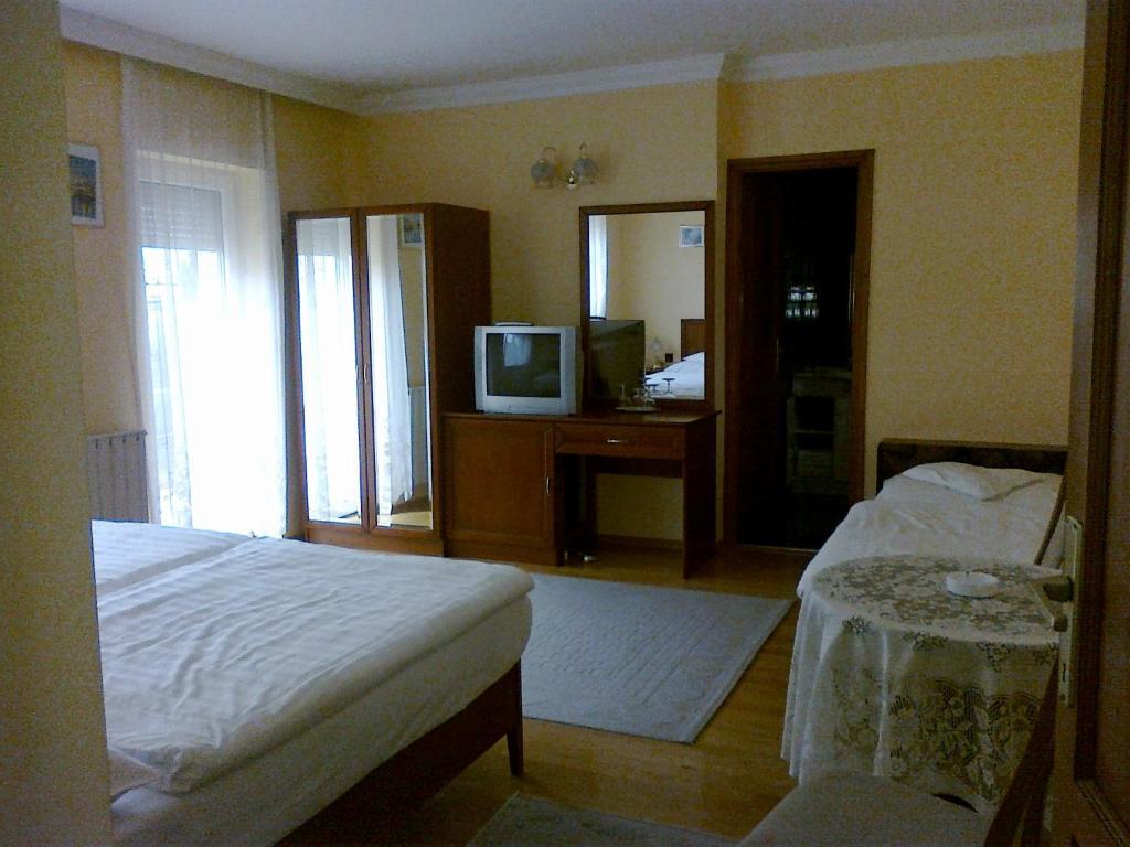 Szieszta Panzio Bed & Breakfast Sárvár Eksteriør bilde