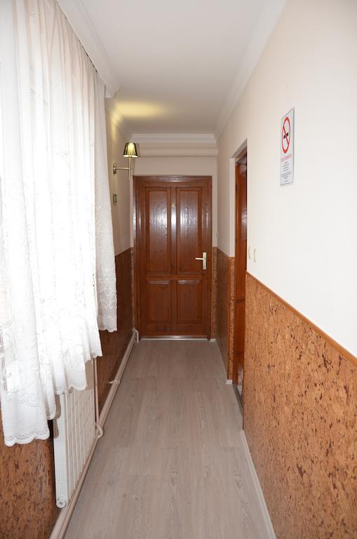 Szieszta Panzio Bed & Breakfast Sárvár Eksteriør bilde